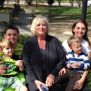 Meet your Posher, Linda